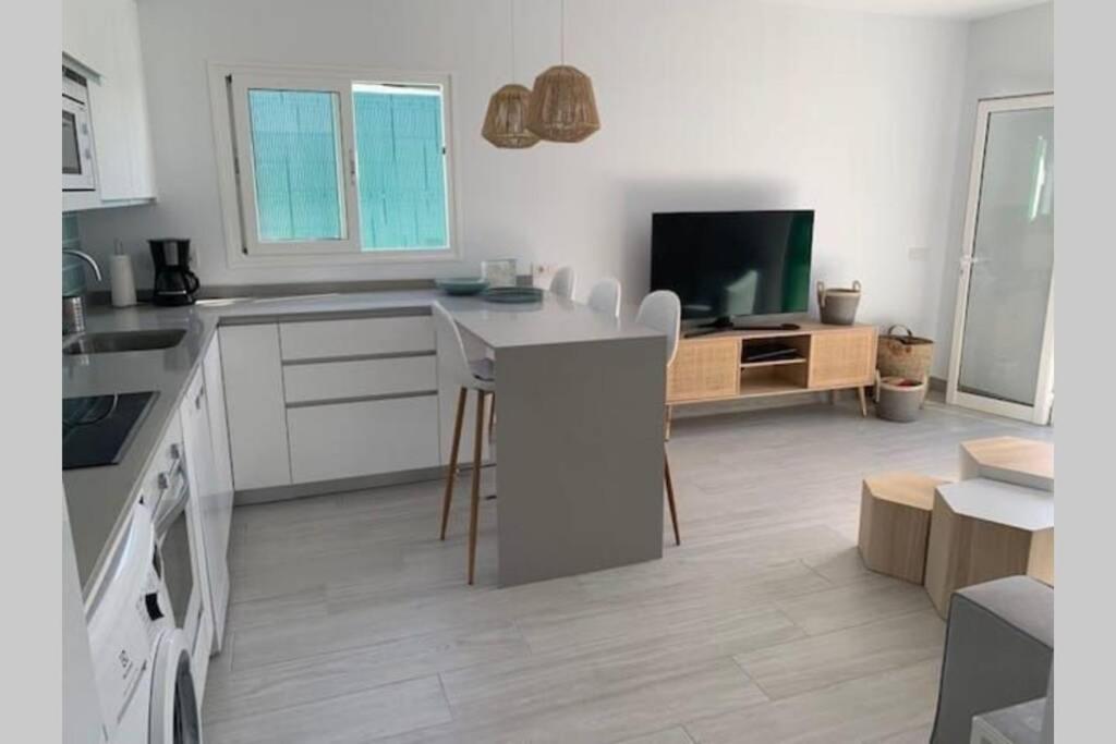 Renovated 2 Bedroom Bungalow In Playa Del Ingles Maspalomas  Eksteriør billede