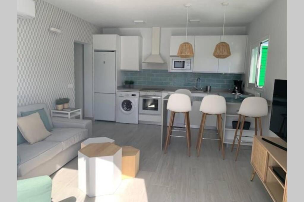 Renovated 2 Bedroom Bungalow In Playa Del Ingles Maspalomas  Eksteriør billede